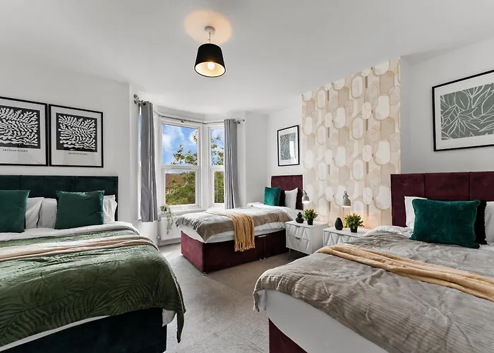 Sleek And Stylish Abode - Parking Feriehus *