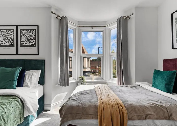 Feriehus Sleek And Stylish Abode - Parking Bristol